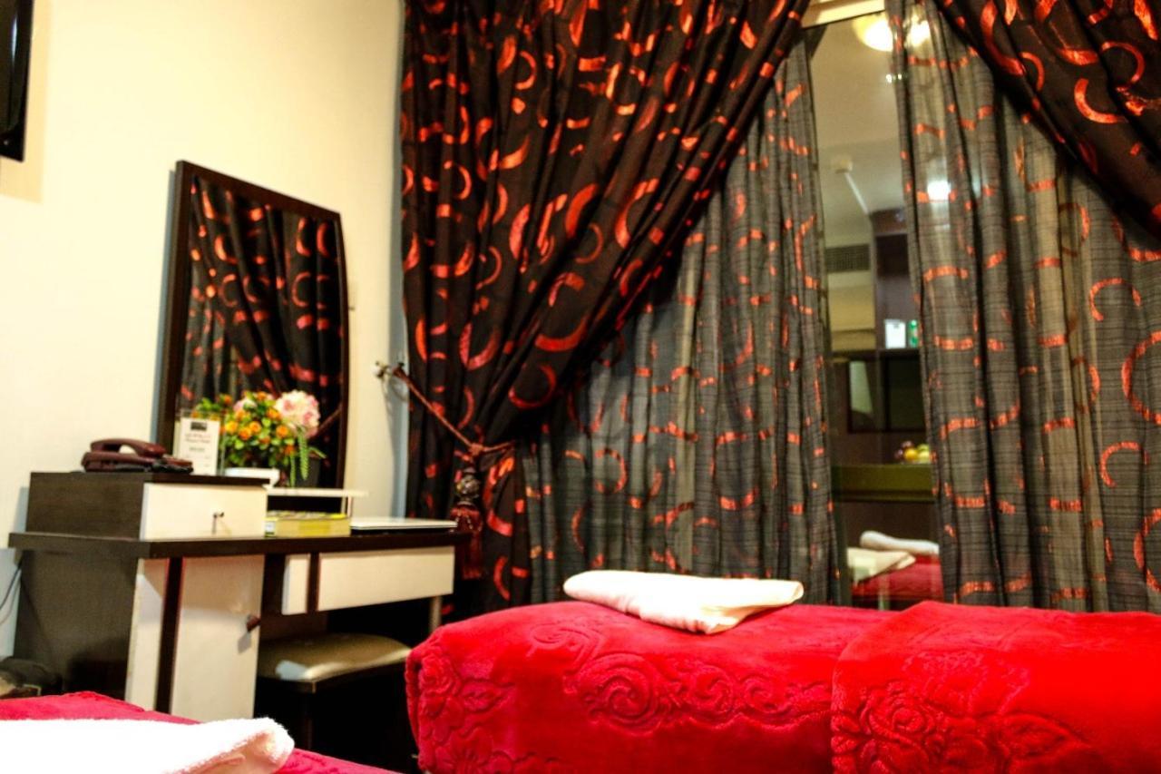 Karoon Hotel Dubai Buitenkant foto